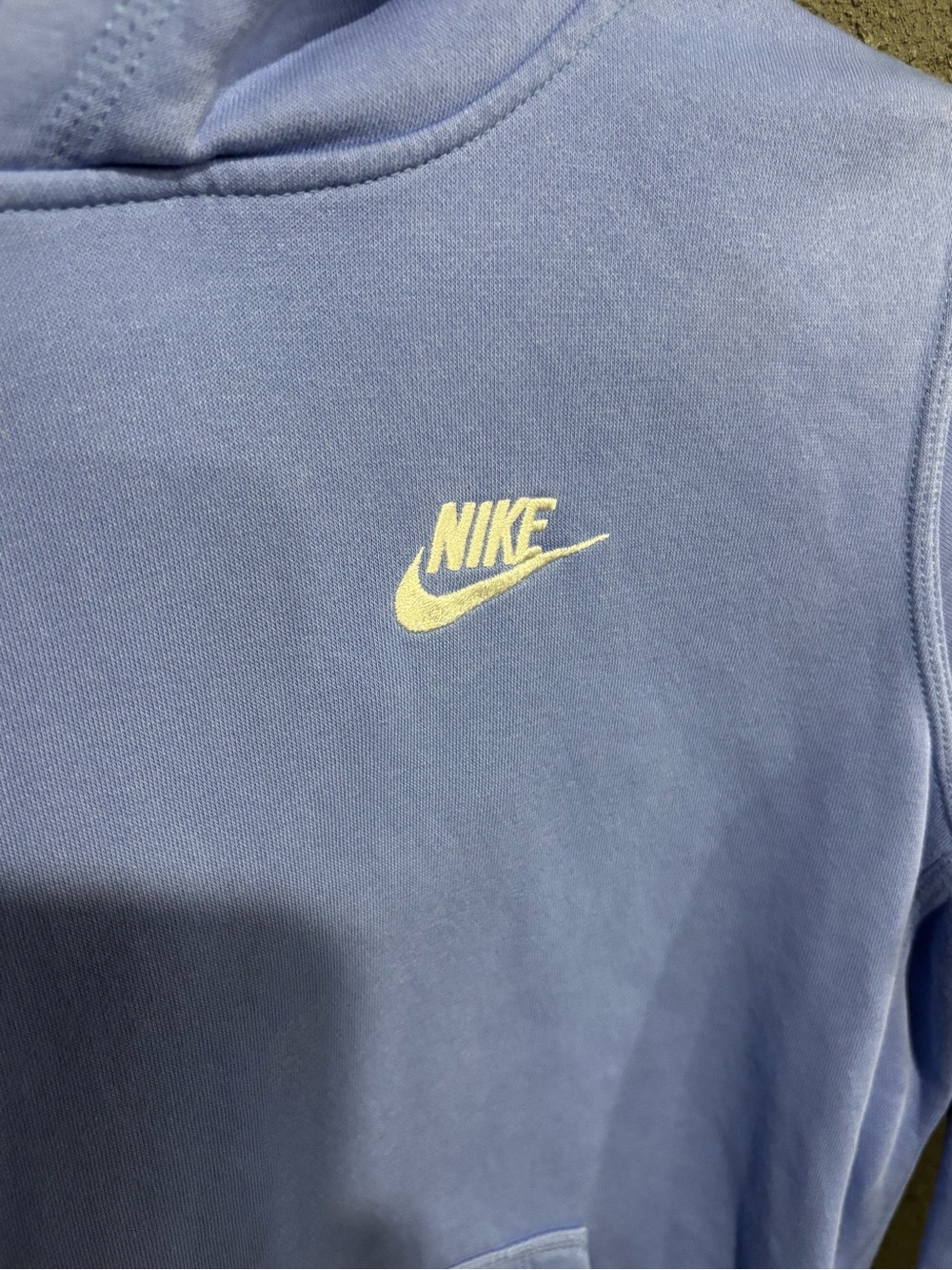 Kids Nike Light Purple Hoodie with White Logo - Picture 3 of 6